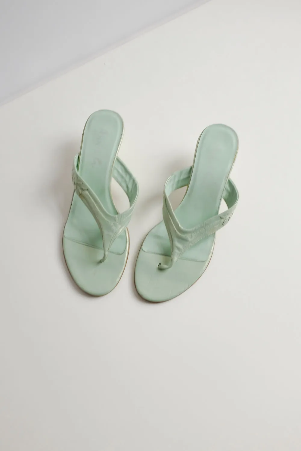 0015_VINTAGE MINT SHINY FLIP FLOP 39