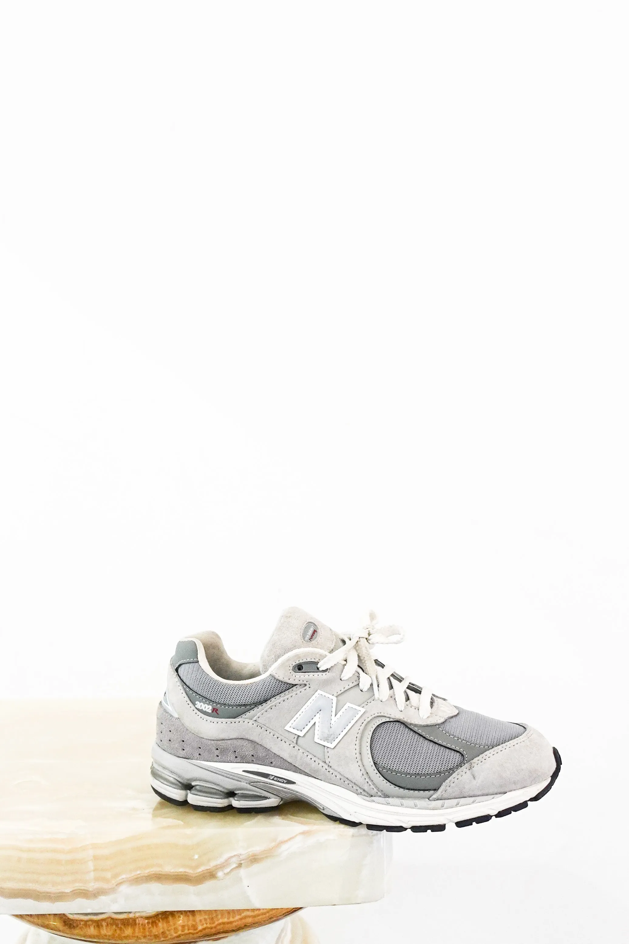 2002R Grey Trainers RRP £130