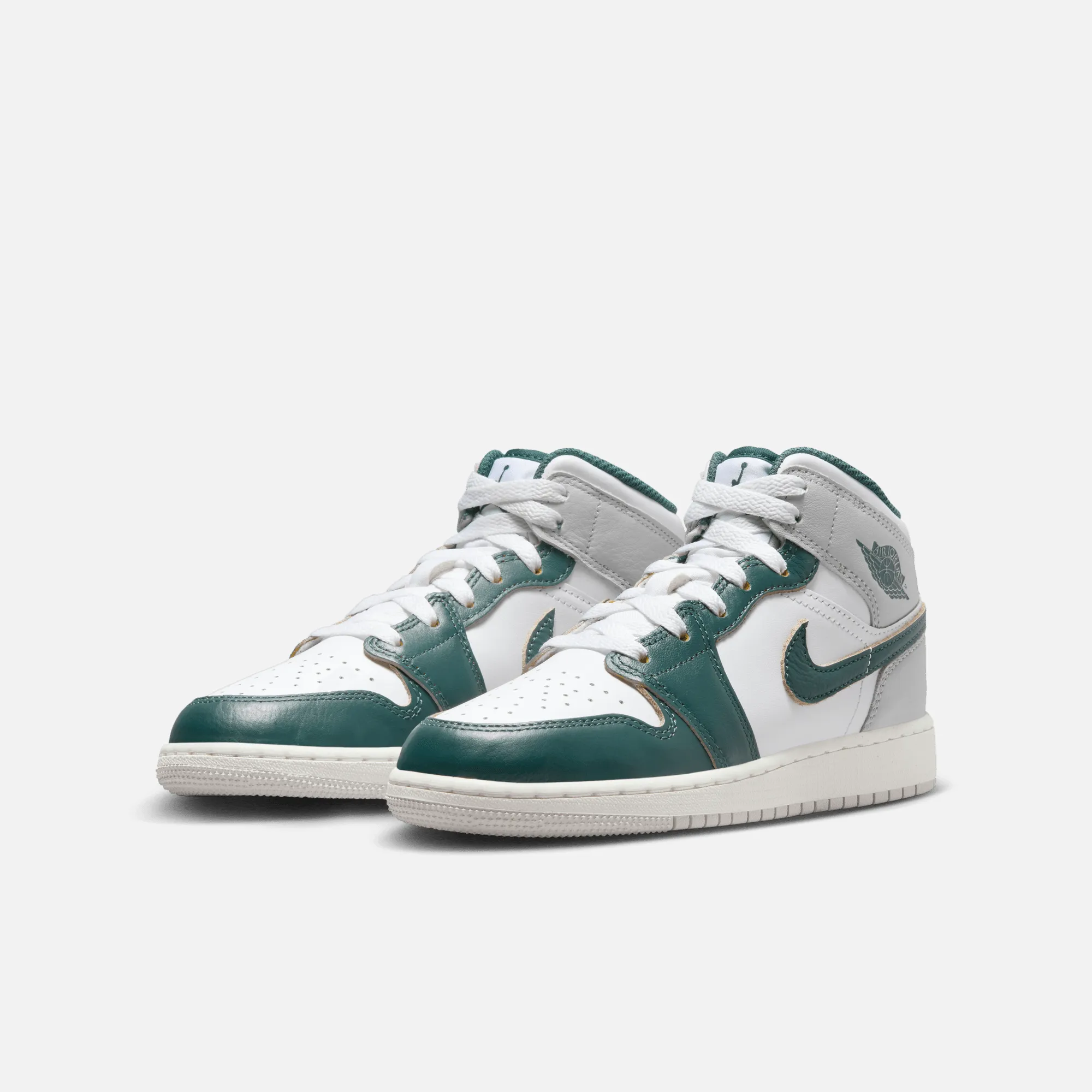 Air Jordan Big Kids' 1 Mid SE Oxidized Green (GS)