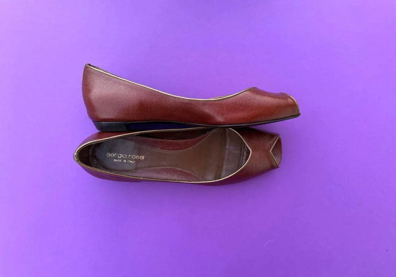 Brown Sergio Rossi leather shoes flats size 9 1/2 US, 41  eu. Italian shoes women pumps.