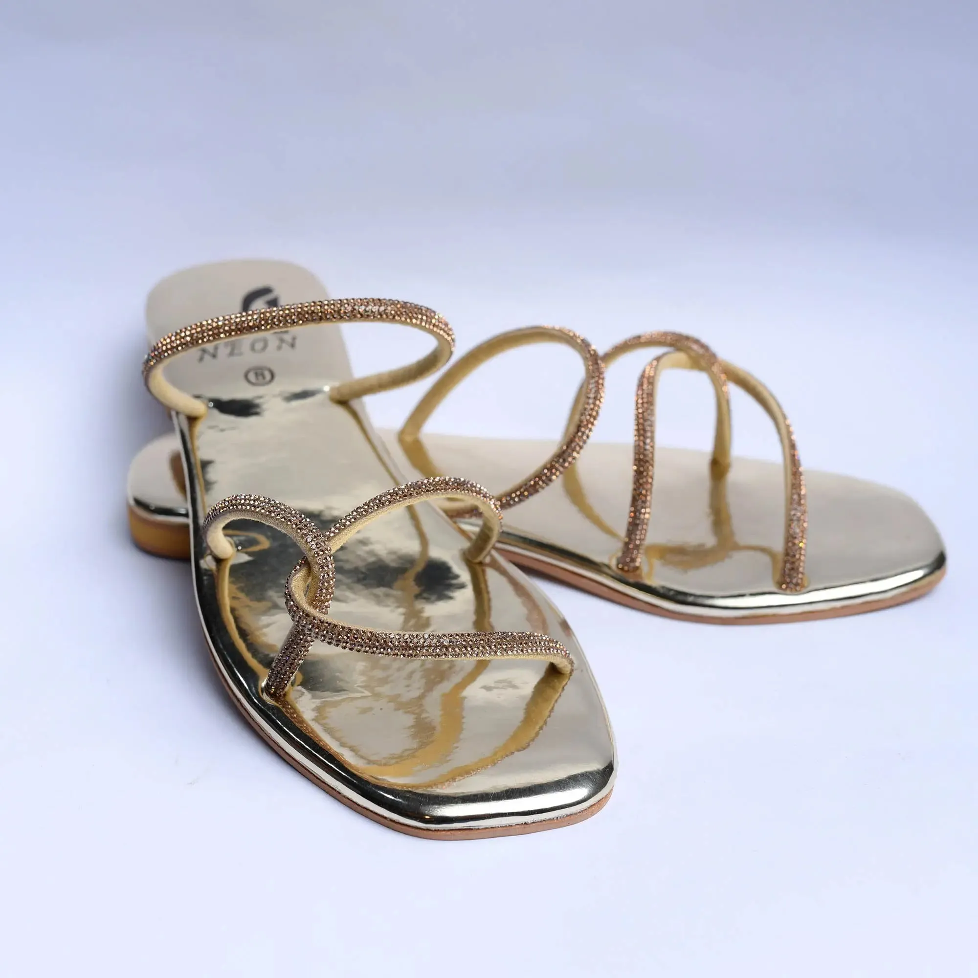 Cross Band Flats Golden