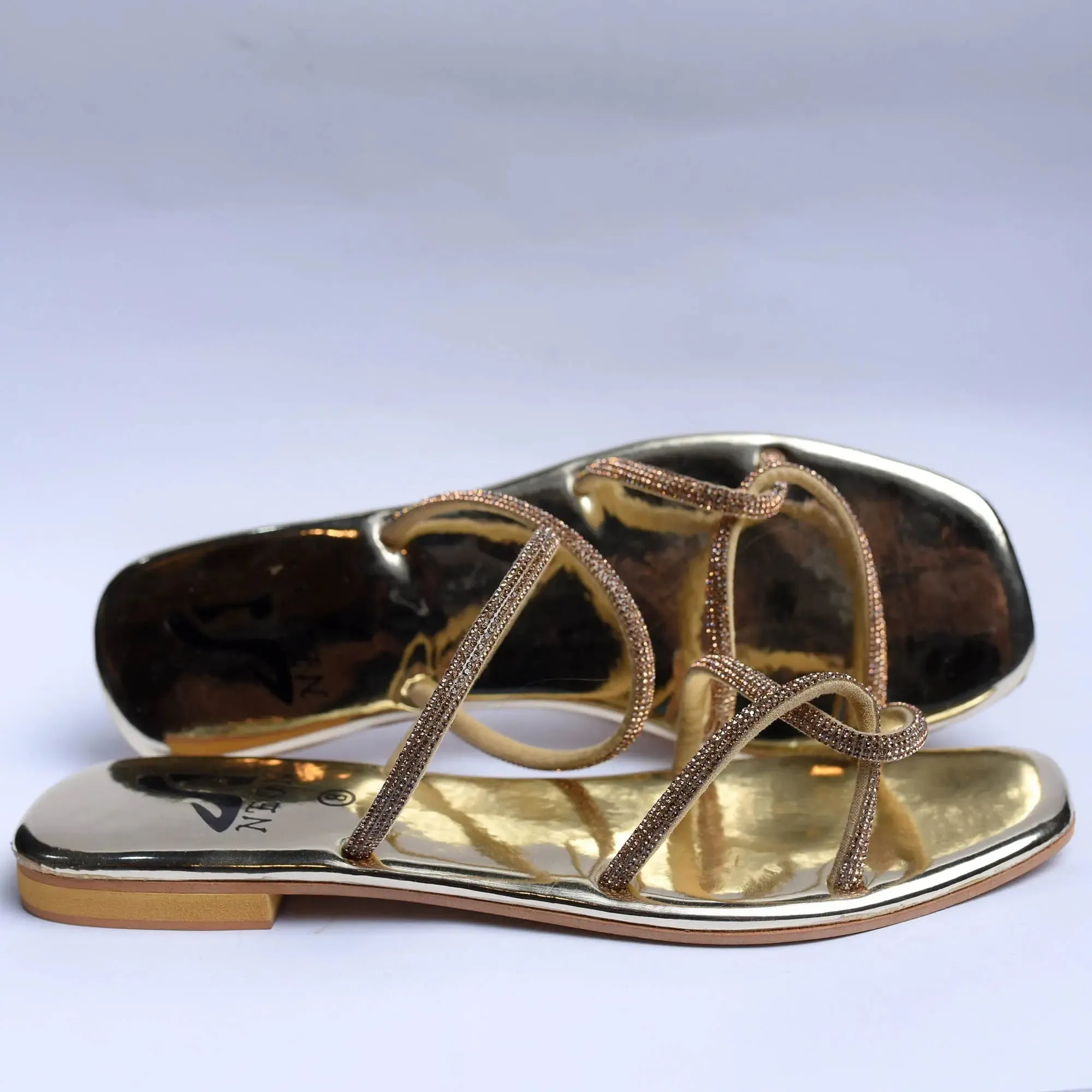 Cross Band Flats Golden