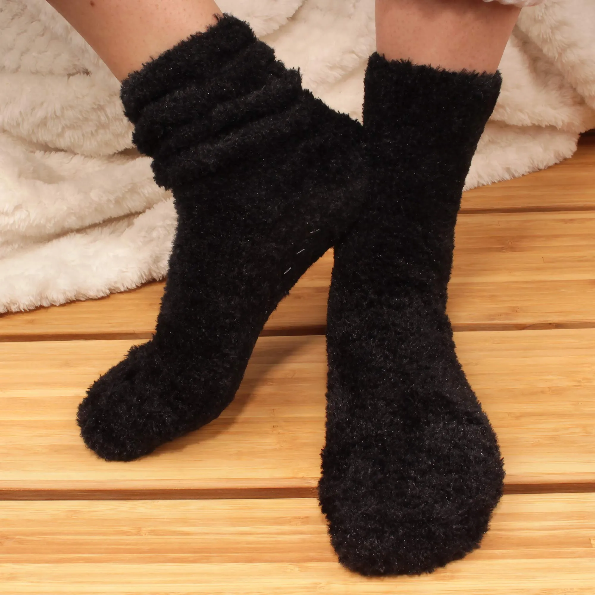 Men's Fuzzy Featherlight Socks with Grips