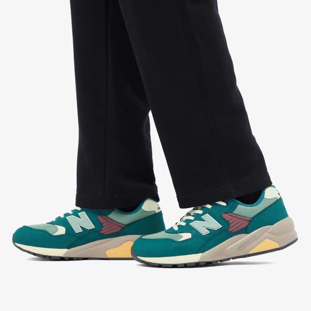 New Balance Sneakers MT580KDB